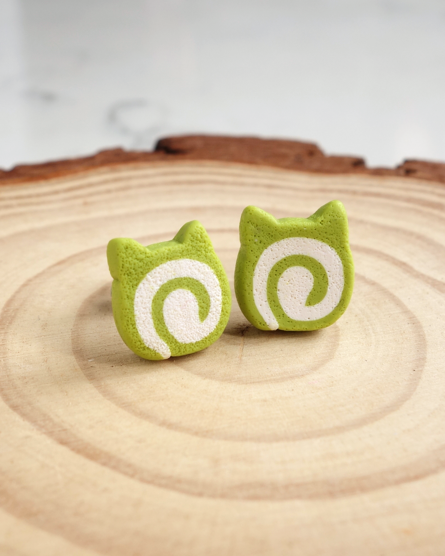 Cat Roll Cake Ear Studs