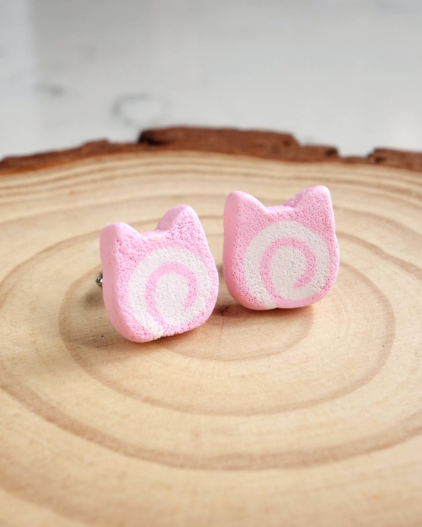 Cat Roll Cake Ear Studs